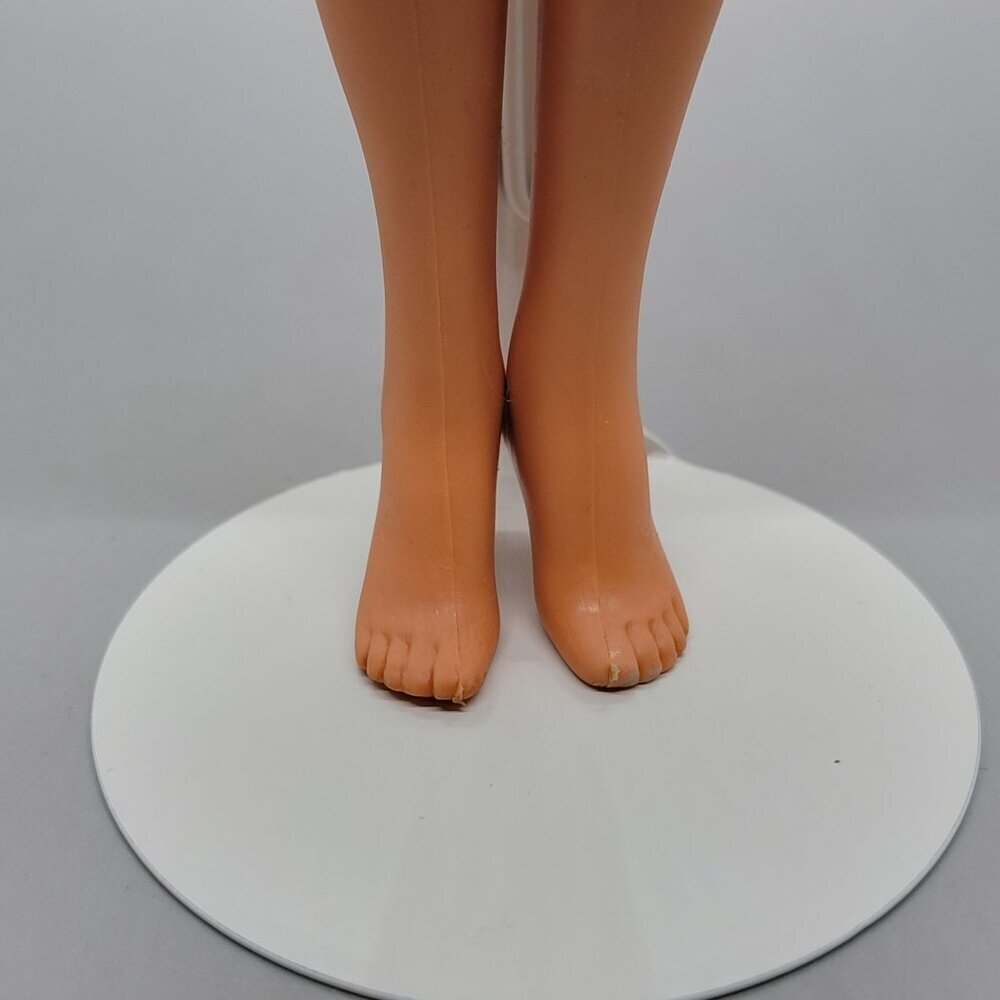 Vintage 1978 Kenner Darci Covergirl Doll in Disco Gold - Picture 7 of 11